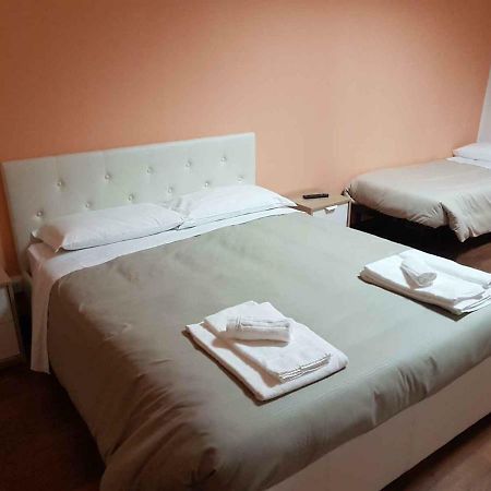 Hotel Piramide 레조넬에밀리아 외부 사진