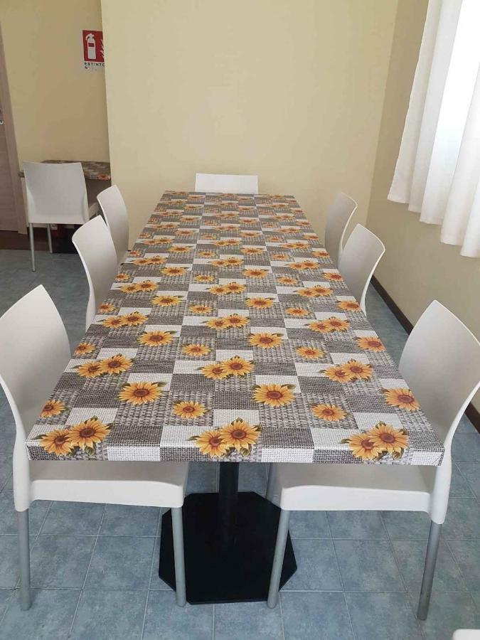Hotel Piramide 레조넬에밀리아 외부 사진