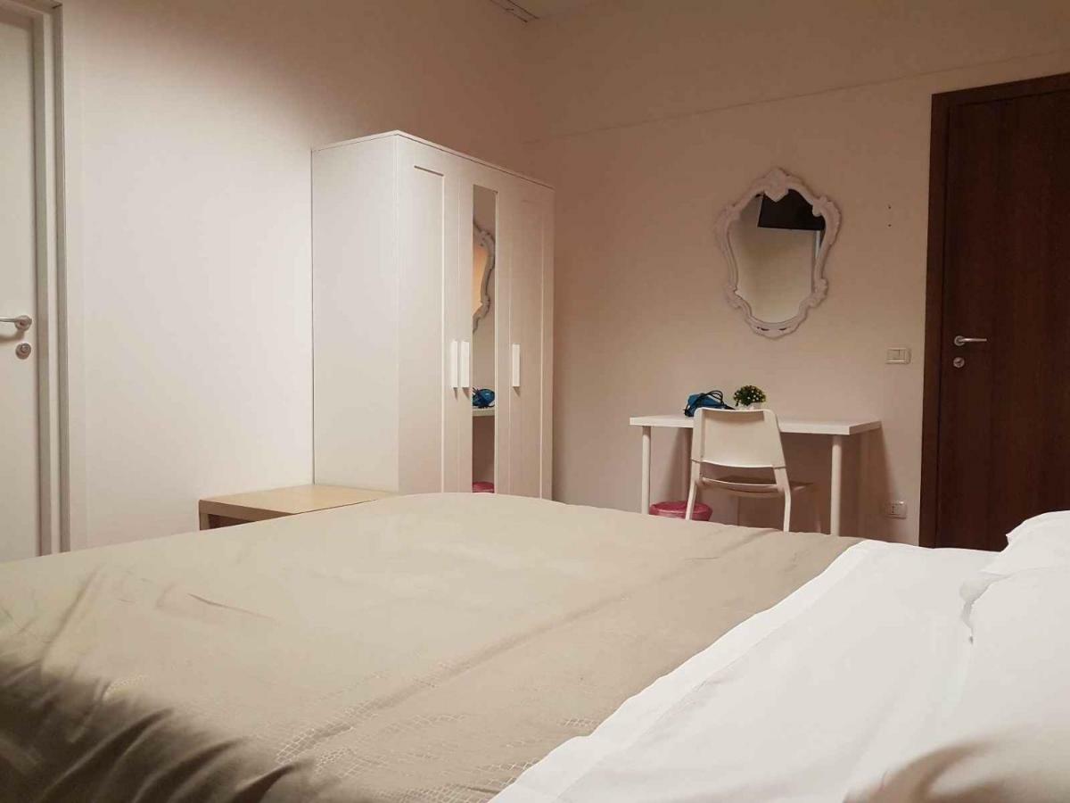 Hotel Piramide 레조넬에밀리아 외부 사진