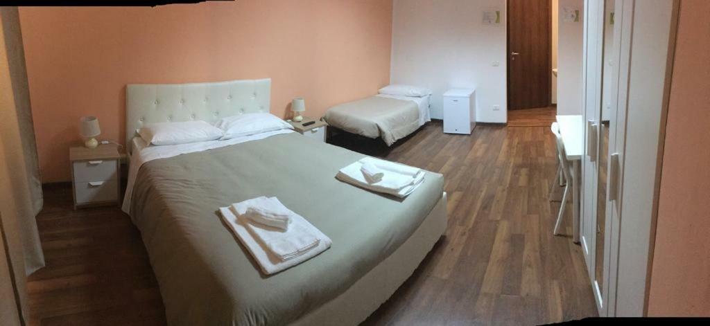 Hotel Piramide 레조넬에밀리아 외부 사진